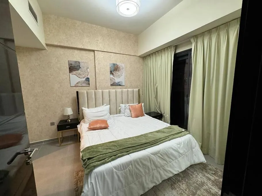Lavish Apartment In Dubai United Arab Emirates